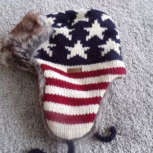 NWOT Deluxe Handmade sherpa hat wool